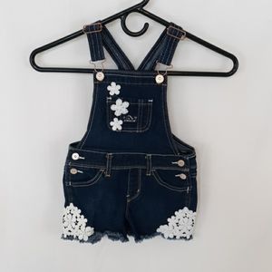 Girl's/toddler Jordache Cute Bib Style sz 4T
